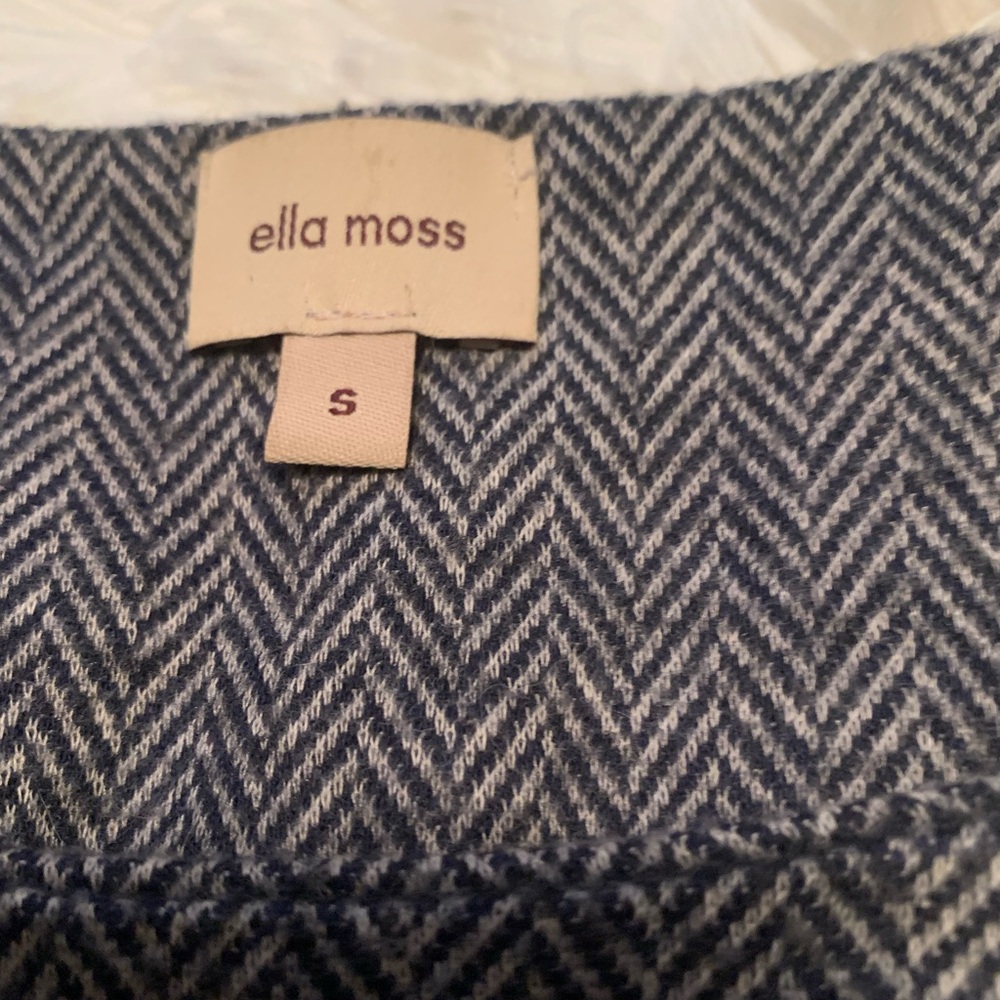 Ella Moss Black Ribbed Ruffle Top - Picture 2 of 4
